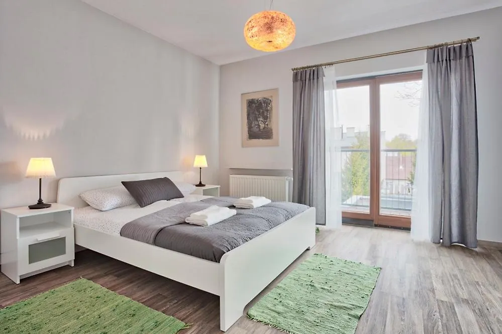 Family Apartment By Tyzenhauz كراكوفيا