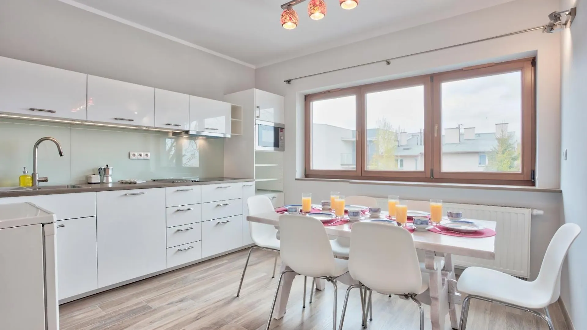 Family Apartment By Tyzenhauz كراكوفيا بولندا