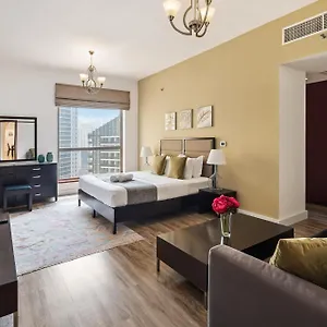 la-buena-vida-holiday-homes-spacious-4-bedroom.dubaihotelsoffers.com/