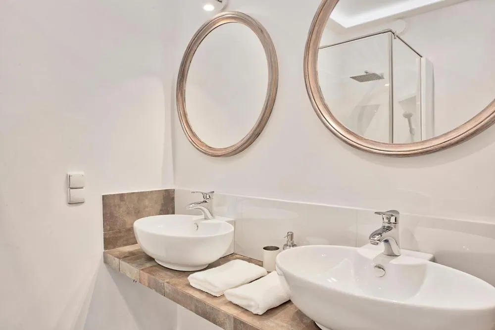 Family Apartment By Tyzenhauz Krakow